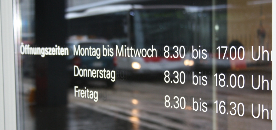 &Ouml;ffnungszeiten Schalter Rathaus